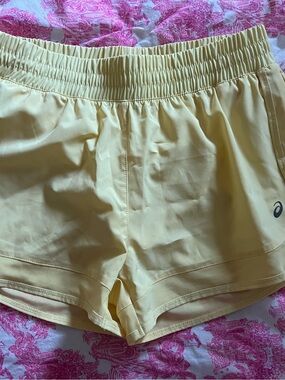 NWOT women’s small Oasis shorts